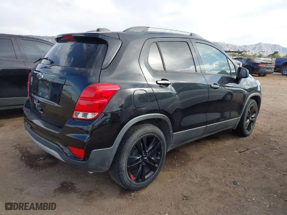 2019 Chevrolet Trax LT with VIN 3GNCJLSB9KL132858, listed as a IAAI auction lot 41960659 with 103,663 mi miles. Bid and sale history available at carsss.com. Image 4.