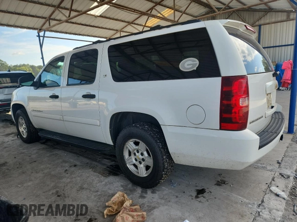 2007 Chevrolet Suburban LS with VIN 1GNFC16JX7R401981, listed as a Copart auction lot 64618945 with 153,205 mi miles and Clean title. Bid and sale history available at DreamBid. Image 2.