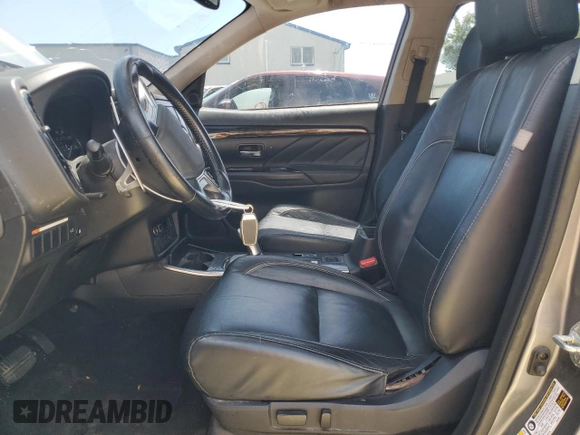 2018 Mitsubishi Outlander SEL with VIN JA4J24A56JZ028053, listed as a Copart auction lot 54920335 with 102,919 mi miles and Clean title. Bid and sale history available at DreamBid. Image 7.
