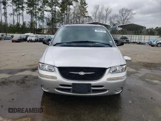 1999 Chrysler Town & Country LXi with VIN 1C4GP54L0XB884595, listed as a Copart auction lot 49307455 with 174,035 mi miles and Salvage Title. Bid and sale history available at carsss.com. Image 5.