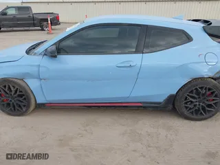 2020 Hyundai Veloster N with VIN KMHT36AH6LU004705, listed as a IAAI auction lot 42014151 with 155,813 mi miles. Bid and sale history available at carsss.com. Image 14.