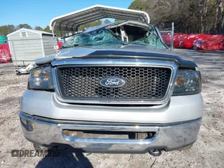 2007 Ford F-150 XLT with VIN 1FTPX14V87FA32806, listed as a IAAI auction lot 41618372 with 265,244 mi miles. Bid and sale history available at carsss.com. Image 12.