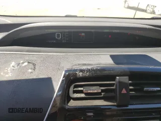 2022 Toyota Prius LE z VIN JTDKAMFP8N3197278, wystawiony jako Copart lot #55828765 z przebiegiem 122 709 mil mil oraz Szkoda całkowita • Salvage title. Historia ofert i sprzedaży dostępna na DreamBid. Obrazek 9.