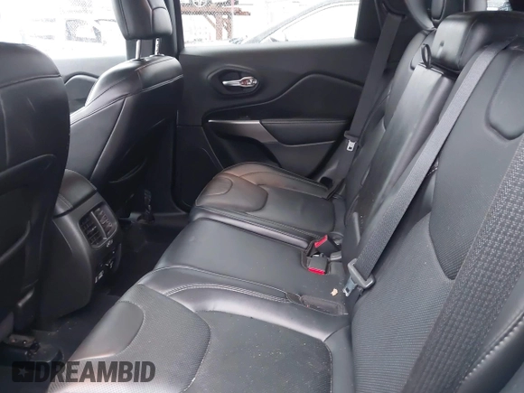 2021 Jeep Cherokee Limited z VIN 1C4PJMDX8MD121545, wystawiony jako IAAI lot #42706490 z przebiegiem 154 382 mil mil oraz . Historia ofert i sprzedaży dostępna na DreamBid. Obrazek 8.