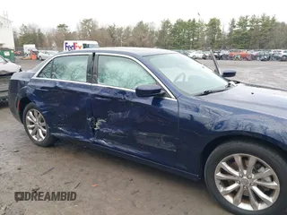 2016 Chrysler 300 Limited with VIN 2C3CCARG2GH182563, listed as a IAAI auction lot 41904232 with 61,949 mi miles and . Bid and sale history available at DreamBid. Image 6.