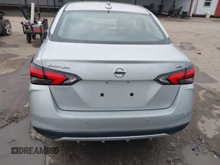 2021 Nissan Versa SV with VIN 3N1CN8EV4ML869262, listed as a IAAI auction lot 41408655 with 70,623 mi miles. Bid and sale history available at carsss.com. Image 16.
