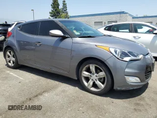 2014 Hyundai Veloster z VIN KMHTC6AD9EU200511, wystawiony jako Copart lot #59934645 z przebiegiem 176 436 mil mil oraz Czysty tytuł • Clean title. Historia ofert i sprzedaży dostępna na DreamBid. Obrazek 4.