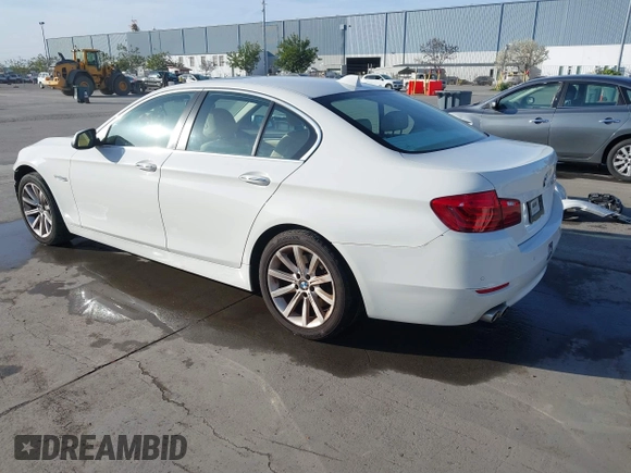 2014 BMW 5 Series 535d with VIN WBAXA5C51ED689365, listed as a IAAI auction lot 41852062 with 144,652 mi miles and . Bid and sale history available at carsss.com. Image 3.