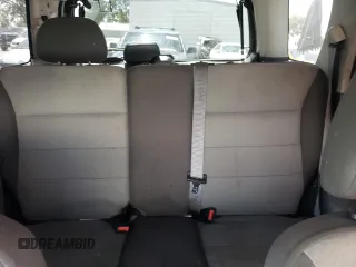 2007 Ford Escape XLS z VIN 1FMYU02Z97KC06172, wystawiony jako Copart lot #56978575 z przebiegiem 155 456 mil mil oraz Szkoda całkowita • Salvage title. Historia ofert i sprzedaży dostępna na DreamBid. Obrazek 10.