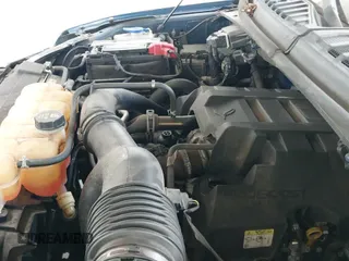 2017 Ford F-150 XL z VIN 1FTEW1CP1HKD05882, wystawiony jako IAAI lot #42712432 z przebiegiem 129 800 mil mil oraz . Historia ofert i sprzedaży dostępna na DreamBid. Obrazek 20.