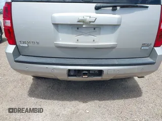 2008 Chevrolet Tahoe 1LT with VIN 1GNFC13038R278053, listed as a IAAI auction lot 42533444 with 168,466 mi miles and . Bid and sale history available at DreamBid. Image 6.