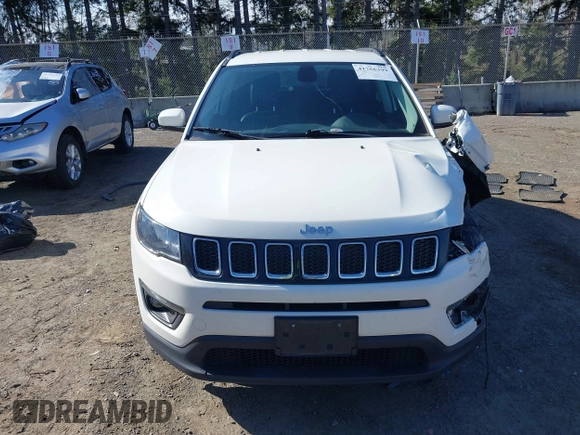 2020 Jeep Compass Latitude with VIN 3C4NJDBB8LT132715, listed as a IAAI auction lot 41756399 with 971 mi miles and . Bid and sale history available at carsss.com. Image 12.