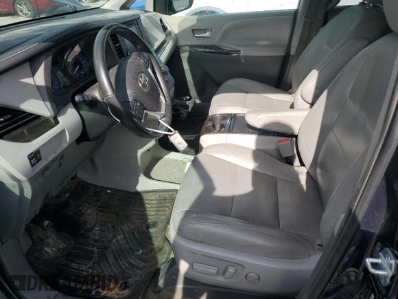 2018 Toyota Sienna XLE Auto Access Seat с VIN 5TDYZ3DC2JS938076, выставлен на аукционе Copart как лот 55226985 с пробегом 222 834 миль миль и Списание • Salvage title. История ставок и продаж доступна на DreamBid. Изображение 7.