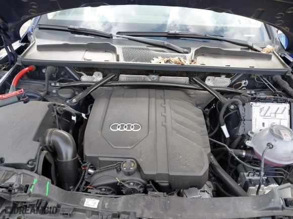 2024 Audi Q5 S line Premium Plus with VIN WA1EAAFY2R2018050, listed as a IAAI auction lot 41887903 with 15,685 mi miles. Bid and sale history available at carsss.com. Image 10.