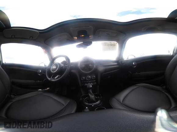 2016 MINI Hardtop with VIN WMWXP5C57G2D14726, listed as a IAAI auction lot 41893233 with 74,742 mi miles and . Bid and sale history available at DreamBid. Image 18.