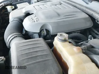 2011 Chrysler 300 с VIN 2C3CA4CG0BH523595, выставлен на аукционе IAAI как лот 43508897 с пробегом 218 913 миль миль и . История ставок и продаж доступна на DreamBid. Изображение 12.