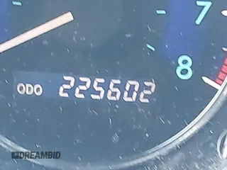 2007 Toyota Sienna CE with VIN 5TDZK23C07S011753, listed as a IAAI auction lot 42120691 with 225,602 mi miles. Bid and sale history available at carsss.com. Image 7.