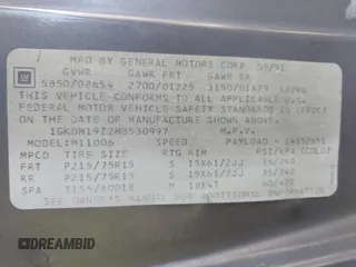 1991 GMC Safari z VIN 1GKDM19Z2MB530997, wystawiony jako IAAI lot #42134837 z przebiegiem 195 085 mil mil oraz . Historia ofert i sprzedaży dostępna na DreamBid. Obrazek 9.
