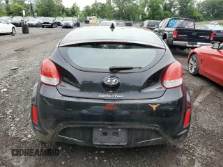 2016 Hyundai Veloster with VIN KMHTC6AD5GU250910, listed as a Copart auction lot 60926793 with 78,205 mi miles. Bid and sale history available at carsss.com. Image 6.