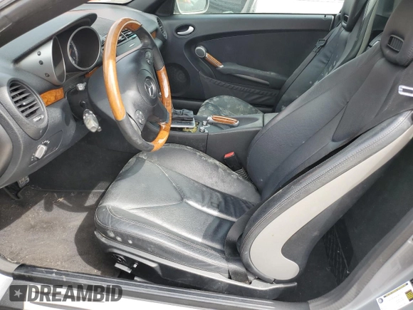 2009 Mercedes-Benz SLK-Class 3.0L with VIN WDBWK54FX9F190043, listed as a Copart auction lot 73045024 with 0 mi miles and Non Repairable. Bid and sale history available at carsss.com. Image 7.