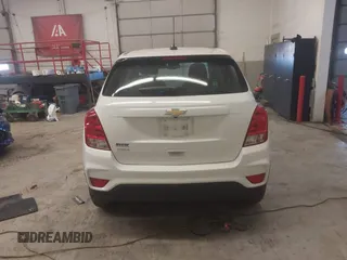 2020 Chevrolet Trax LS with VIN KL7CJKSB2LB093520, listed as a IAAI auction lot 41976707 with 37,933 mi miles and . Bid and sale history available at carsss.com. Image 16.