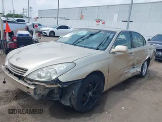 2002 Lexus ES 300 with VIN JTHBF30G620080962, listed as a IAAI auction lot 42013947 with 192,509 mi miles and . Bid and sale history available at DreamBid. Image 2.