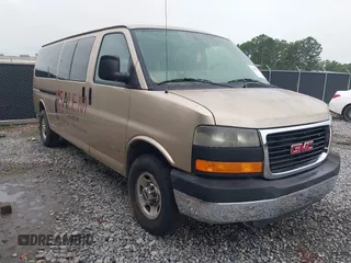 2005 GMC Savana z VIN 1GJHG39U751253493, wystawiony jako IAAI lot #42497054 z przebiegiem 110 805 mil mil oraz . Historia ofert i sprzedaży dostępna na DreamBid. Obrazek 1.