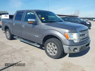 2013 Ford F-150 XL with VIN 1FTFW1CT2DKE96952, listed as a IAAI auction lot 41592253 with 160,119 mi miles. Bid and sale history available at carsss.com. Image 1.