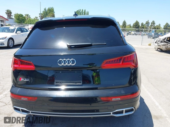 2018 Audi SQ5 Premium Plus z VIN WA1A4AFY0J2062719, wystawiony jako IAAI lot #42200681 z przebiegiem 65 320 mil mil oraz . Historia ofert i sprzedaży dostępna na DreamBid. Obrazek 16.