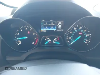 2016 Ford Escape SE z VIN 1FMCU0GX0GUC60403, wystawiony jako IAAI lot #42472492 z przebiegiem 88 320 mil mil oraz . Historia ofert i sprzedaży dostępna na DreamBid. Obrazek 7.