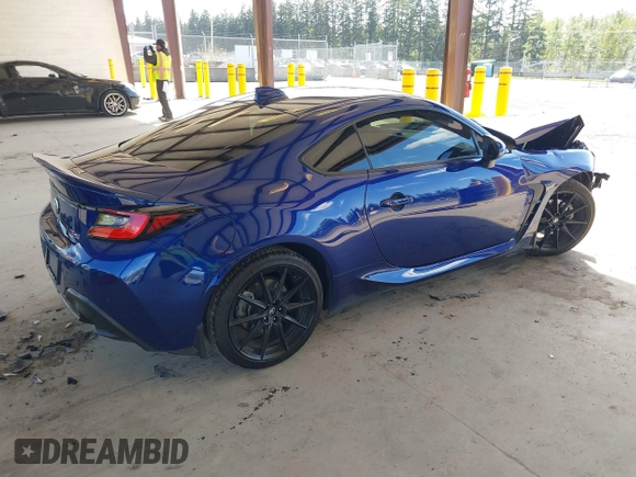 2022 Toyota 86 Premium with VIN JF1ZNBF1XN8754610, listed as a IAAI auction lot 42161630 with 18,277 mi miles and . Bid and sale history available at DreamBid. Image 4.