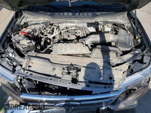 2022 Ford F-150 XL z VIN 1FTEW1EP0NFA14064, wystawiony jako Copart lot #53957515 z przebiegiem 58 918 mil mil oraz Szkoda całkowita • Salvage title. Historia ofert i sprzedaży dostępna na DreamBid. Obrazek 11.
