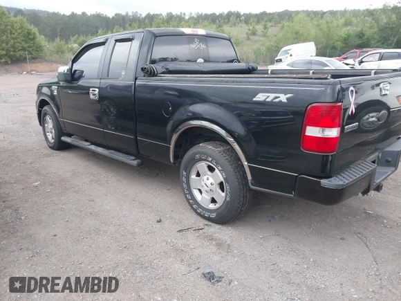 2006 Ford F-150 STX with VIN 1FTRX12W76NB53545, listed as a IAAI auction lot 42135960 with 201,322 mi miles. Bid and sale history available at carsss.com. Image 3.