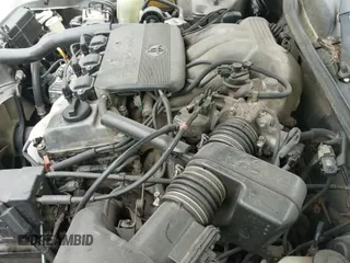 1998 Toyota Camry LE z VIN 4T1BF28K0WU066098, wystawiony jako IAAI lot #41971003 z przebiegiem 324 180 mil mil oraz . Historia ofert i sprzedaży dostępna na DreamBid. Obrazek 12.