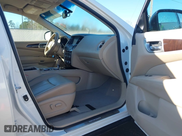 2015 Nissan Pathfinder SV with VIN 5N1AR2MN2FC653914, listed as a IAAI auction lot 41681182 with 64,254 mi miles and . Bid and sale history available at DreamBid. Image 5.