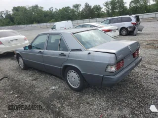 1991 Mercedes-Benz 190 z VIN WDBDA29D3MF767780, wystawiony jako Copart lot #57215785 z przebiegiem 200 216 mil mil oraz Tytuł czysty. Historia ofert i sprzedaży dostępna na DreamBid. Obrazek 2.