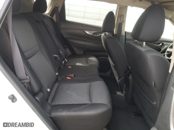 2019 Nissan Rogue SV with VIN JN8AT2MV2KW395803, listed as a Copart auction lot 53072435 with 82,839 mi miles and Non Repairable. Bid and sale history available at carsss.com. Image 10.