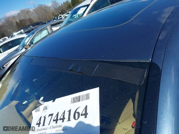 2010 Porsche Panamera S with VIN WP0AB2A77AL063103, listed as a IAAI auction lot 41744164 with NaN miles. Bid and sale history available at carsss.com. Image 21.
