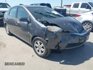 2008 Toyota Prius with VIN JTDKB20U883344493, listed as a IAAI auction lot 42002921 with 552,761 mi miles. Bid and sale history available at carsss.com. Image 1.