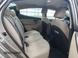 2015 Hyundai Elantra SE z VIN 5NPDH4AE8FH577494, wystawiony jako Copart lot #58340865 z przebiegiem 86 108 mil mil oraz Szkody całkowita. Historia ofert i sprzedaży dostępna na DreamBid. Obrazek 10.