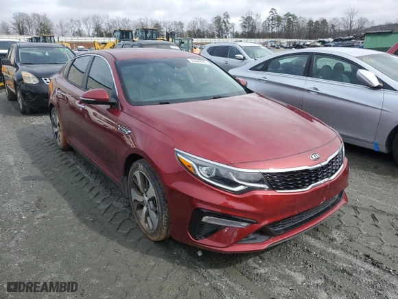 2019 Kia Optima S with VIN 5XXGT4L30KG353231, listed as a Copart auction lot 45040085 with 67,839 mi miles and Salvage Title. Bid and sale history available at carsss.com. Image 4.