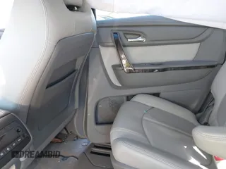 2017 GMC Acadia Limited Limited with VIN 1GKKVSKD2HJ143824, listed as a IAAI auction lot 40912672 with 146,887 mi miles. Bid and sale history available at carsss.com. Image 18.