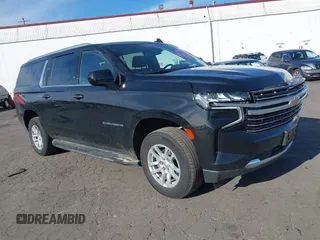 2024 Chevrolet Suburban LT with VIN 1GNSKCKD8RR270713, listed as a IAAI auction lot 41729257 with 18,096 mi miles and . Bid and sale history available at DreamBid. Image 1.