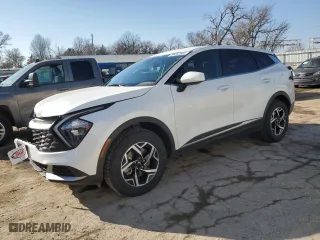 2023 Kia Sportage LX with VIN KNDPUCAF2P7153360, listed as a Copart auction lot 88262565 with 39,032 mi miles and Salvage Title. Bid and sale history available at carsss.com. Image 1.