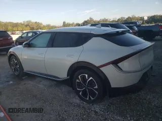 2022 Kia EV6 Wind with VIN KNDC34LA1N5043806, listed as a Copart auction lot 76189824 with 12,709 mi miles and Salvage Title. Bid and sale history available at carsss.com. Image 2.