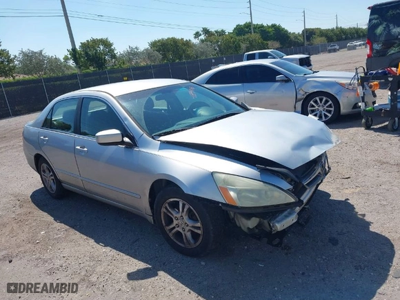 2006 Honda Accord Sdn LX SE with VIN 1HGCM563X6A170287, listed as a IAAI auction lot 41894748 with 247,077 mi miles. Bid and sale history available at carsss.com. Image 1.