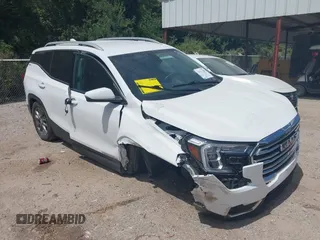 2023 GMC Terrain SLT z VIN 3GKALVEG5PL193925, wystawiony jako IAAI lot #42831280 z przebiegiem 49 297 mil mil oraz . Historia ofert i sprzedaży dostępna na DreamBid. Obrazek 1.