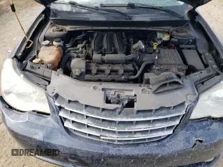 2008 Chrysler Sebring Touring z VIN 1C3LC55R88N145038, wystawiony jako Copart lot #57938415 z przebiegiem 120 291 mil mil oraz Szkoda całkowita • Salvage title. Historia ofert i sprzedaży dostępna na DreamBid. Obrazek 11.