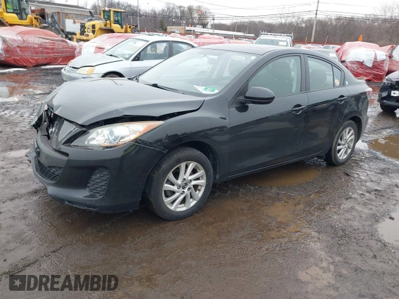 2013 Mazda 3 i Touring z VIN JM1BL1VPXD1822414, wystawiony jako IAAI lot #41526923 z przebiegiem 101 825 mil mil oraz . Historia ofert i sprzedaży dostępna na DreamBid. Obrazek 2.