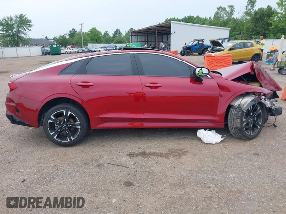 2022 Kia K5 GT-Line z VIN 5XXG64J29NG121197, wystawiony jako IAAI lot #39659829 z przebiegiem 49 590 mil mil oraz . Historia ofert i sprzedaży dostępna na DreamBid. Obrazek 13.